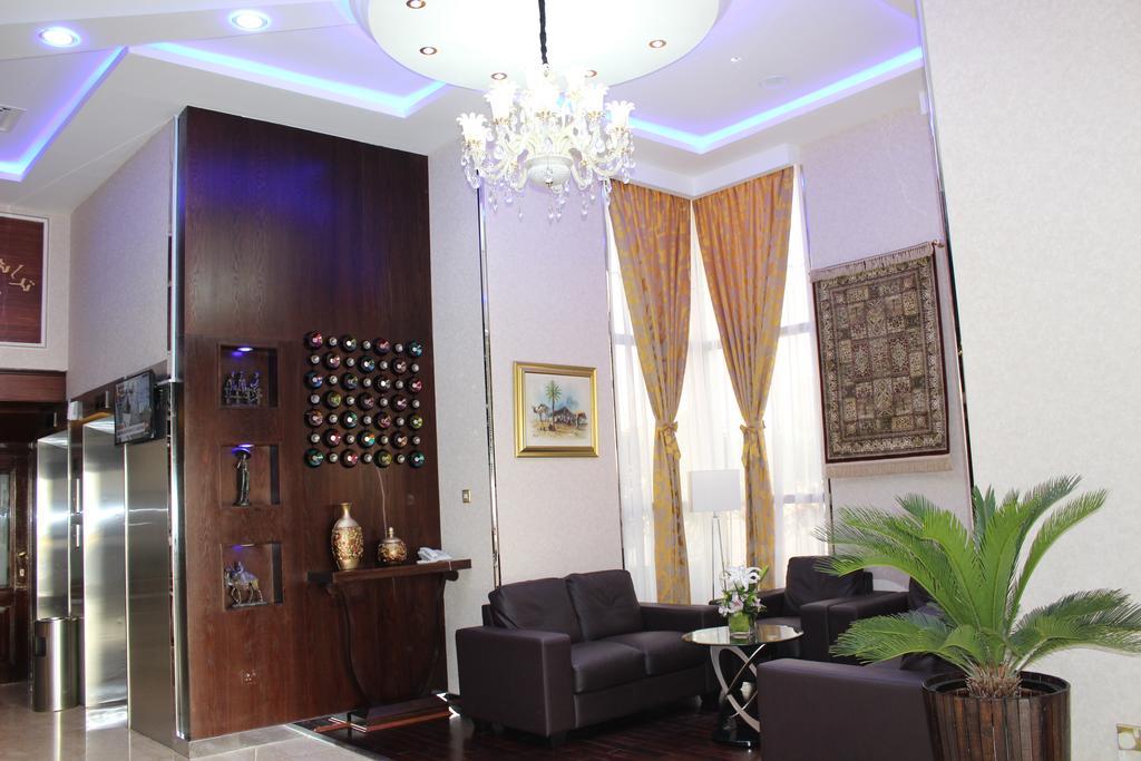Al Diar Dana Hotel Abu Dhabi Exterior foto
